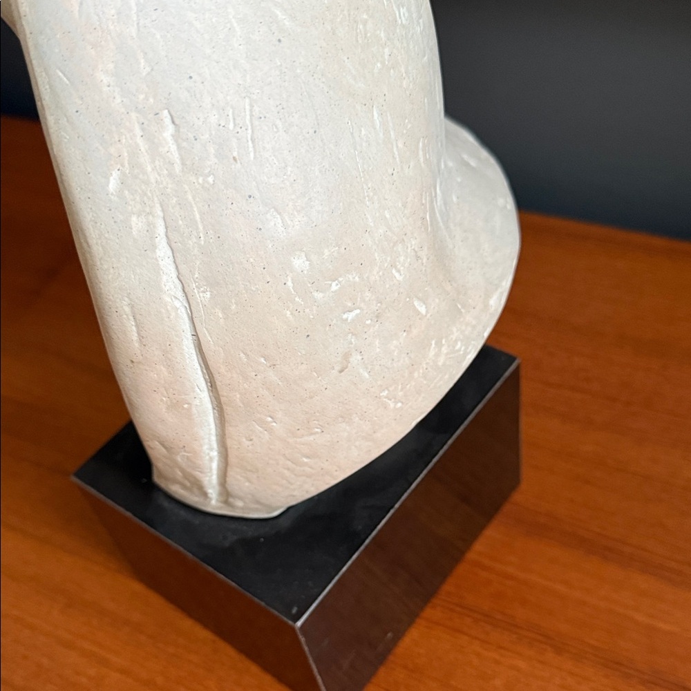 vintage Austin Productions "Stargazer" sculpture by artist David Fisher - Picture 6 of 10